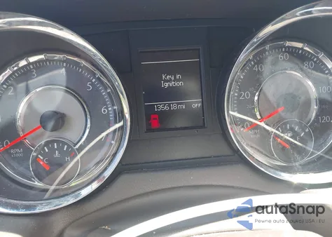 2014 Chrysler Town & Country Touring from USA, damaged, VIN 2C4RC1BG8ER307458